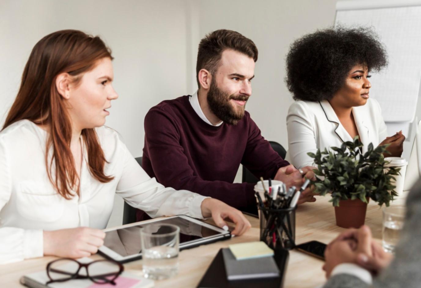 Implementación de estrategias financieras en empresa tecnológica